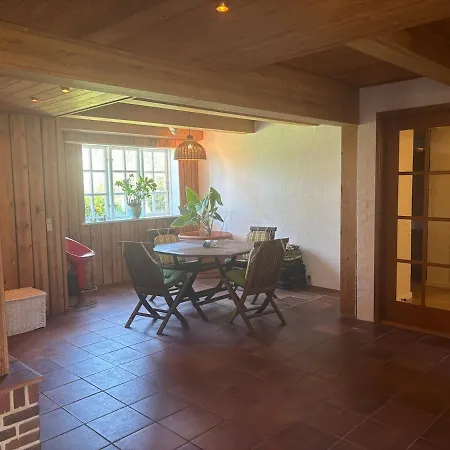 木屋 Family House 艾特韦