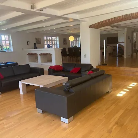 Family House *